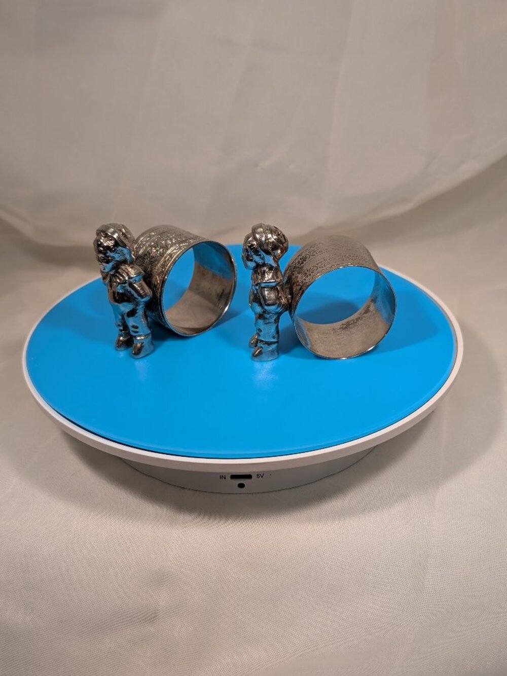 2 Victorian Reproduction Child With LARGE METAL Toy HOOP NAPKIN RINGS